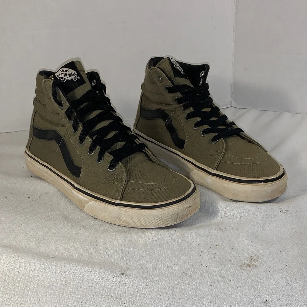 Vans Men’s Sk8-Hi Army Green/Black Canvas High-Top Sneakers